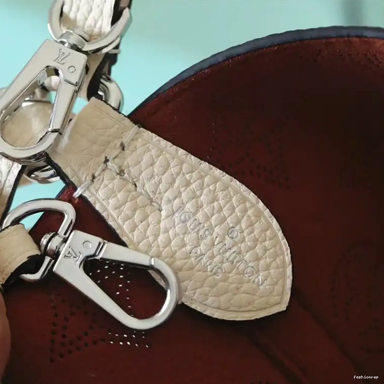 Fashionrepsfam ru LV Bag 2304DJ0078 0522